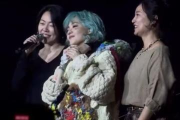 四姐妹少一人!范曉萱開唱「感性提大S」 小S台上爆哭吐真實感受
