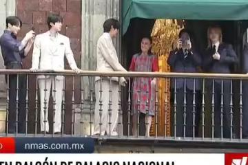 防彈V細心幫墨西哥總統扶麥 「2個紳士舉動超圈粉」全被拍下來