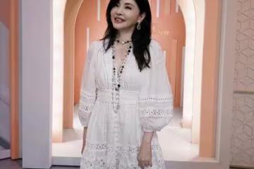 何如芸酒醉暴哭首發聲 「除了工作只有加護病房」媽媽緊急送醫