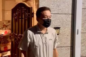 狄鶯海邊失聯被警帶回…現況曝光！孫鵬「獨留北投豪宅」憔悴露面