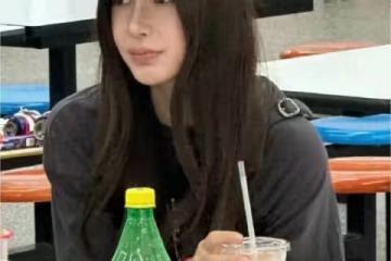 唐嫣和baby參加孩子學校活動,一個端莊優雅一個穿著暴露教壞孩子