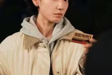 裴勇浚夫妻現新加坡! 朴信惠挺孕肚攜尪齊出遊「4歲兒全被拍」