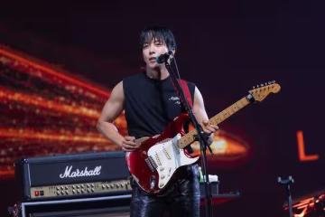 CNBLUE唱到不想走！鄭容和被虧28歲⋯突問：喜歡我的屁股嗎