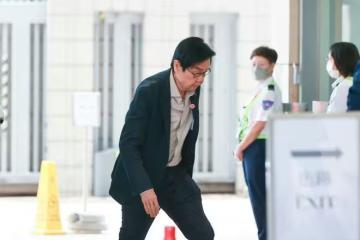香港資深男星被判入獄服刑5個月!TVB高層樂易玲曾寫求情信:他年紀也不小了