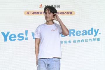 黃鐙輝替3孩存股2年!積蓄翻倍衝破百萬 親授投資心法