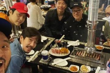 具俊曄悄悄返韓,驚見朋友烤肉店裡貼滿大S海報感動不已