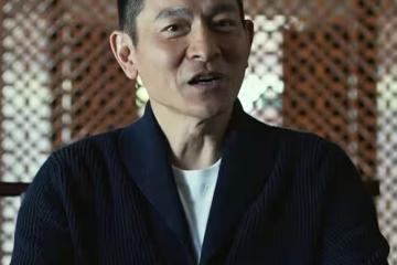 劉德華豪宅內慶小滿,內景曝光庭院大到能種樹,開100萬豪車外出