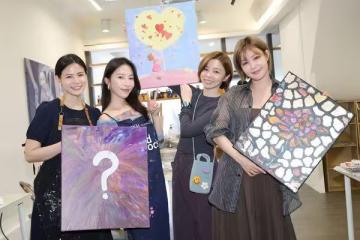 王瞳再痛失「17年摯愛」！　露面吐崩潰心聲：真的很不舍