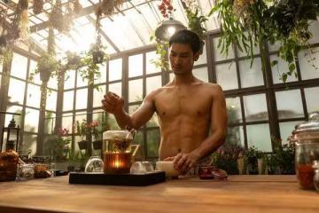 《鬼污》Apo突破形象剃平頭:少說話最難 Freen不比性感自稱「清湯麵」
