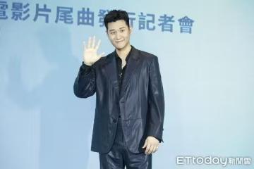 周興哲《歌手》淘汰「腦袋直接空白」：全世界都不愛我沒關係