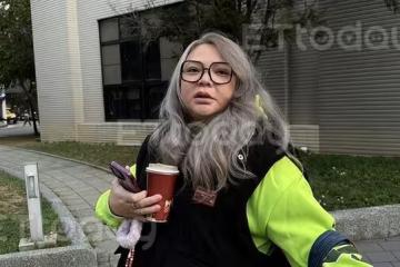獨家/小甜甜涉過失傷害遭起訴!直擊她現身地檢署「全程超乖巧」