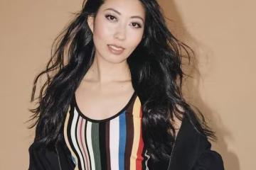 一首歌就爆紅！女星驚曝罹乳癌「切除單邊乳房」　母還涉貪判無期