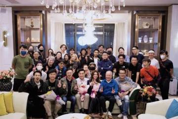 恭喜！又一部純正港劇殺青，《家族榮耀》班底聯合黃宗澤再創經典