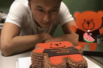 親兒子生日隔空送祝福,繼女生日卻豪禮相送,謝霆鋒被李亞鵬怒斥