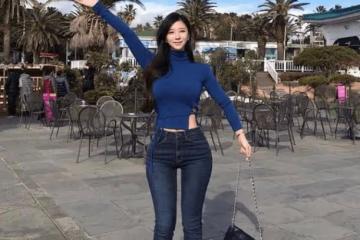 韓國女模被稱真人「海賊女帝」，黃金比例的身段，運動更增魅力