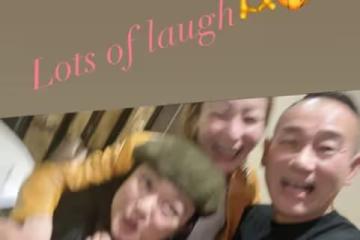 鄭秀文林保怡等聚會,抱作一團大笑不止,李珊珊患病多年身材發福