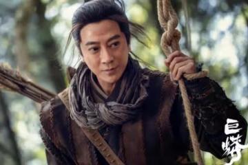 再次回流香港！知名男星近年輾轉內地發展，直言回港路上可能會哭