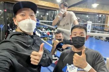 網友偶遇南柱赫與朴奎善一起打高爾夫