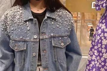 12歲王詩齡暴瘦快認不出，外出購物手上戴9萬金鐲，雙腿又細又直