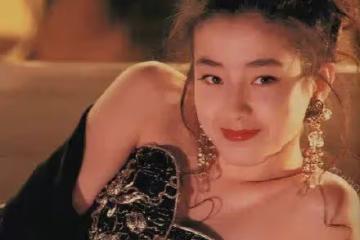 「最慘」女明星:被賣、拍裸照、當小三,全是被親媽逼的?