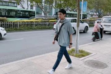 張若昀身體惹擔憂，現身馬路邊被指暴瘦成紙皮人，手暴青筋引圍觀