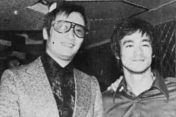 當年謝賢被黑幫追砍，妻子狄波拉深夜去找了誰？才讓謝賢化險為夷