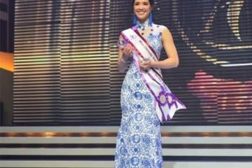 母女都是華裔小姐選美前三強,鍾麗緹的美貌基因太強大了