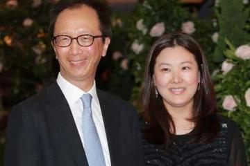 42歲伏明霞被曝離婚，因不想過老夫少妻的生活，梁錦松做出回應！