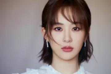 與楊紫相識九年地位不輸張一山，演技被陳凱歌認可，如今他得活成啥樣