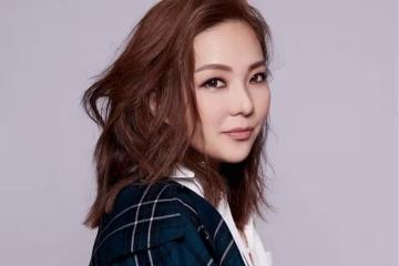 曾因妹妹涉毒而連累事業,歌手衛蘭再提當年一事,直認有埋怨對方