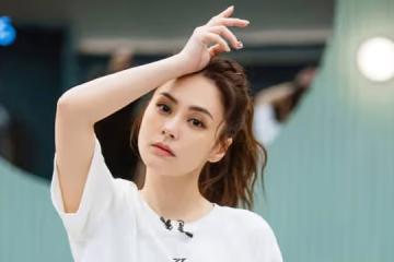 阿嬌《乘風破浪》拿黃牌向老師撒嬌　網友大喊「受不了」！