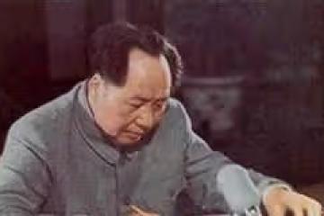 她是第一個扮演「毛主席」走紅的女演員,演技獲得一致好評!