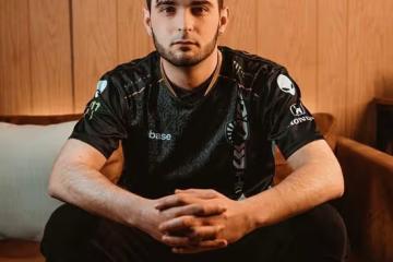 shox：從1月份到Major，我只在家25天