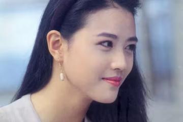 「一代女神」周海媚，55歲變大嬸？她到底經歷了什麼