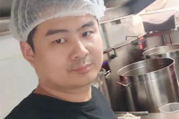 德雲社岳雲鵬外甥發文，曬自己的「新工作」，評論區畫風直接跑偏