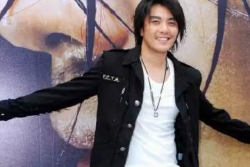 他曾和江蕙合唱《夢中的情話》！47歲男星「消失13年」現身吐近況　坦言「曾面對網友抨擊」回應了
