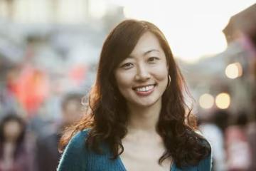 37歲女人:和男閨蜜出去旅遊後被發現懷孕,老公直接攆我出門