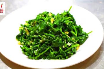 夏天，黃瓜番茄靠邊站，這種菜請不要錯過，全身都是寶，營養滿滿