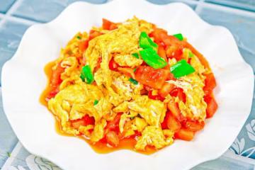 養心就是養腦!建議中老年人:夏季多吃這6種食物,提高精氣神