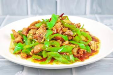 夏季炎熱易出汗!建議中老年人多吃5種補水蔬菜,常吃身體棒!