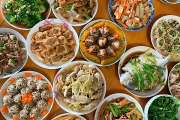 朋友圈曬年夜飯，看了這8家就知道差距了，最後一家讓人眼前一亮