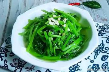 春天多吃這六道「養肝菜」，簡單一炒一拌，就是一道美味的小菜