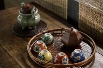 疫情當前，建議中老年人：多喝2款茶，緩解春燥，睡覺吃飯都很香