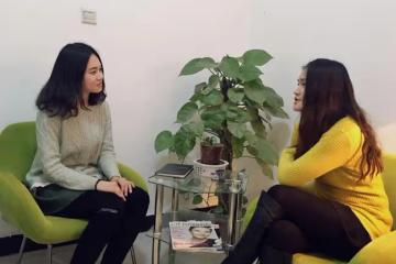 拆二代相親博士剩女，小伙表白遭拒，剩女：你沒文化，暴發戶而已