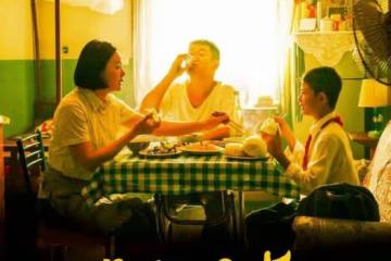 詠梅:母親造就她「配角人生」的悲劇,父親的離世讓她涅槃