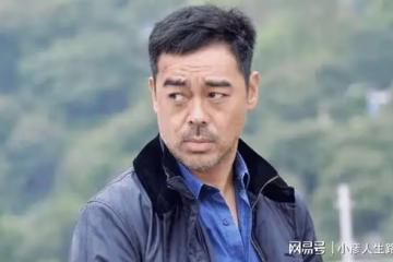演員怎樣才能稱為優秀?劉青雲拍戲不拿手機,瘋癲到無法出戲