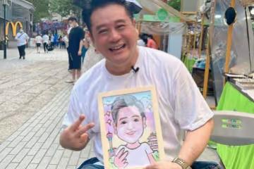 TVB離巢戲骨罕見曬女兒近照！兩父女貼面顯親密，長相如複製粘貼