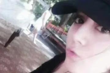 迪麗熱巴非主流造型爆出，稱霸QQ空間的級別，真是「姐非過，沒丑過」