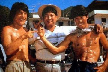 成龍：50個人都拿刀來砍我 只有大哥來救我