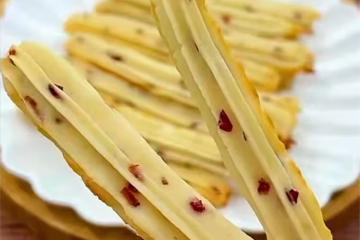 放假給孩子做這幾款小零食,自己做的用料健康,吃著放心
